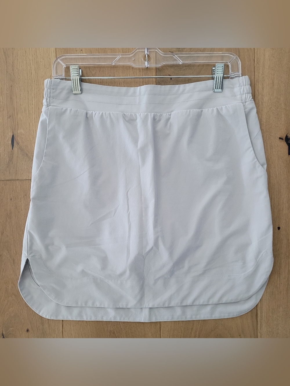 ATHLETA Womans Perfomance Skort Size M